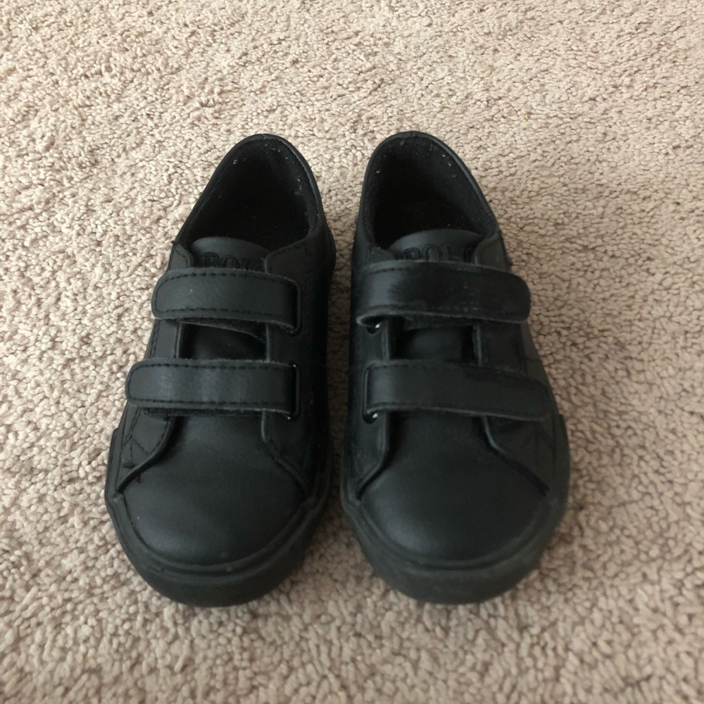 Boy shoes